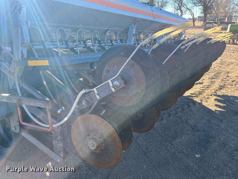 image for item ML9826 CrustBuster 4000MT  Min-Till DD36X10 grain drill