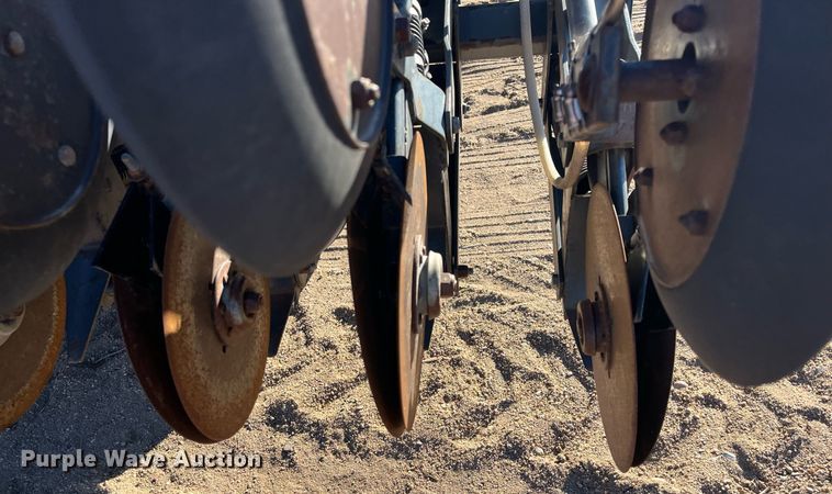 image for item ML9826 CrustBuster 4000MT  Min-Till DD36X10 grain drill