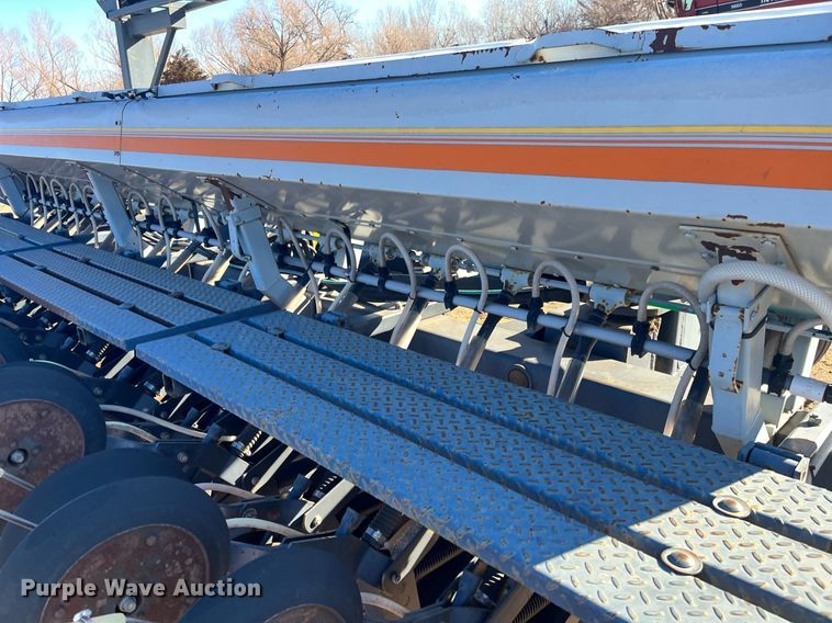 image for item ML9826 CrustBuster 4000MT  Min-Till DD36X10 grain drill