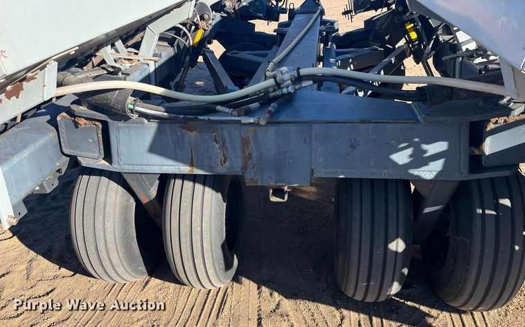 image for item ML9826 CrustBuster 4000MT  Min-Till DD36X10 grain drill