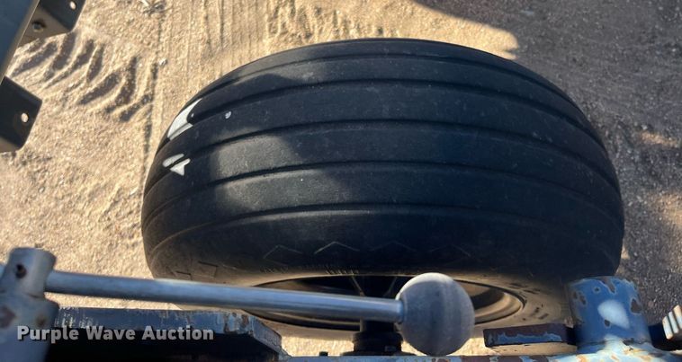 image for item ML9826 CrustBuster 4000MT  Min-Till DD36X10 grain drill