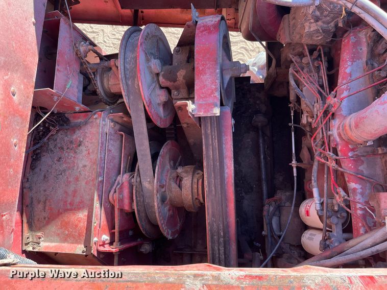 image for item ML9827 1980 International 1460  Axial-Flow Rice Special combine