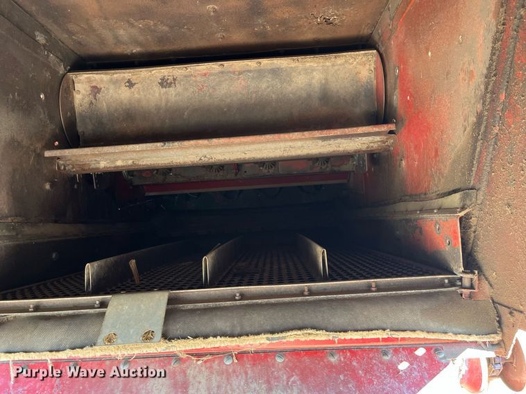 image for item ML9827 1980 International 1460  Axial-Flow Rice Special combine