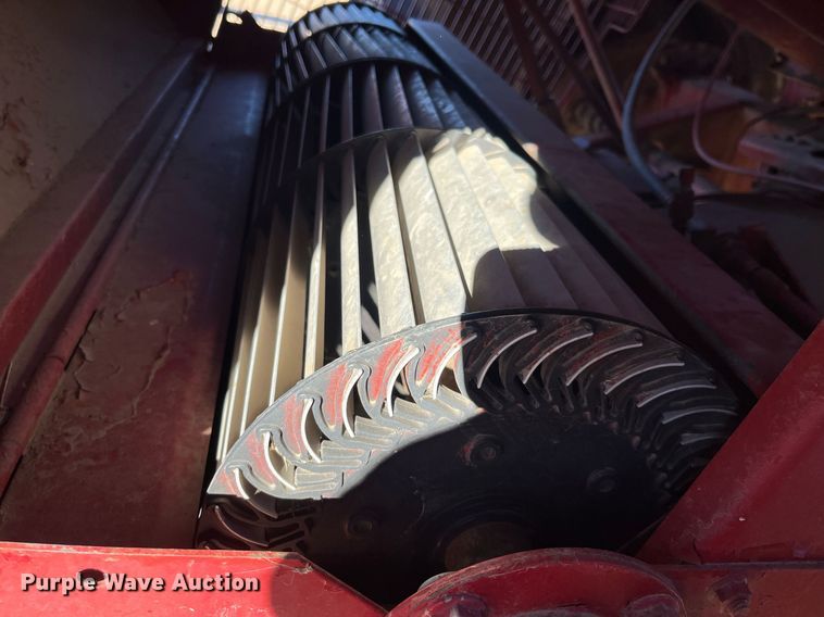 image for item ML9827 1980 International 1460  Axial-Flow Rice Special combine