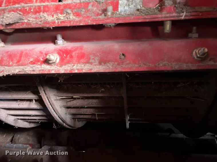 image for item ML9827 1980 International 1460  Axial-Flow Rice Special combine