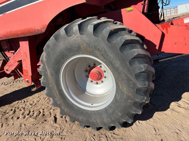 image for item ML9827 1980 International 1460  Axial-Flow Rice Special combine