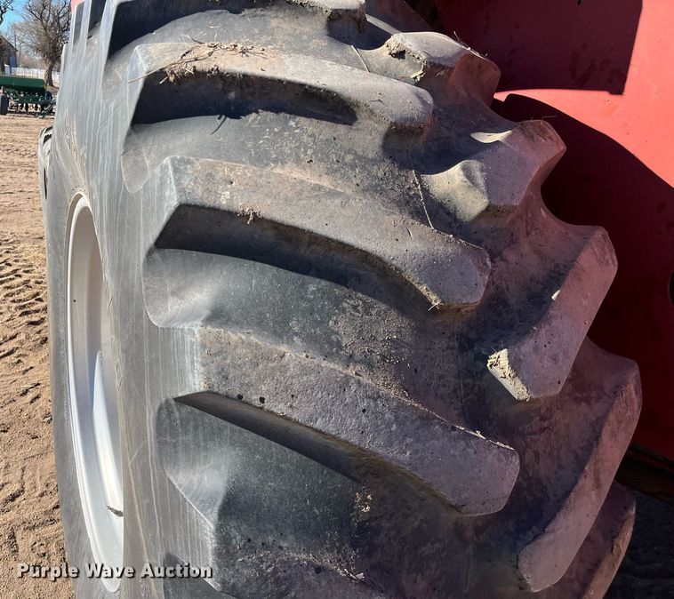 image for item ML9827 1980 International 1460  Axial-Flow Rice Special combine