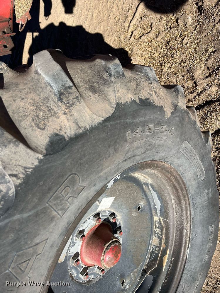 image for item ML9827 1980 International 1460  Axial-Flow Rice Special combine