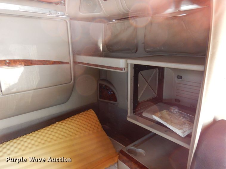 image for item DF8318 2006 International 9900i  semi truck