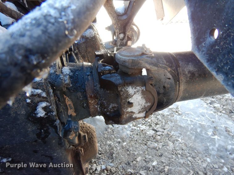 image for item DF8318 2006 International 9900i  semi truck