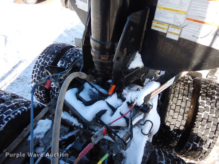 image for item DF8319 2021 Clement Texstar 3226  end dump trailer