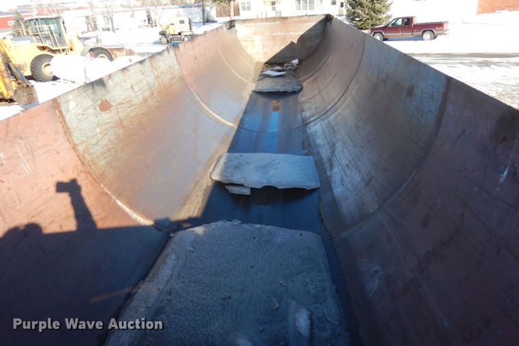 image for item DF8319 2021 Clement Texstar 3226  end dump trailer