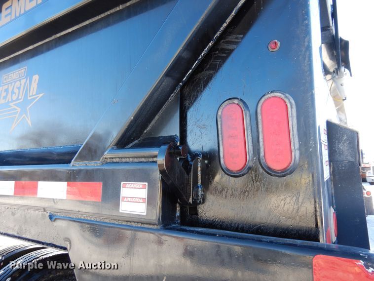 image for item DF8319 2021 Clement Texstar 3226  end dump trailer