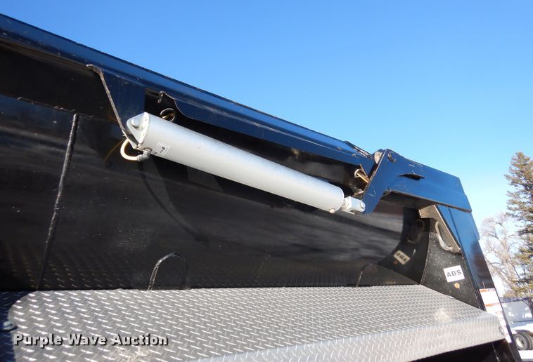 image for item DF8319 2021 Clement Texstar 3226  end dump trailer