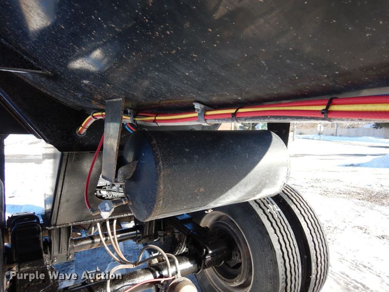 image for item DF8319 2021 Clement Texstar 3226  end dump trailer