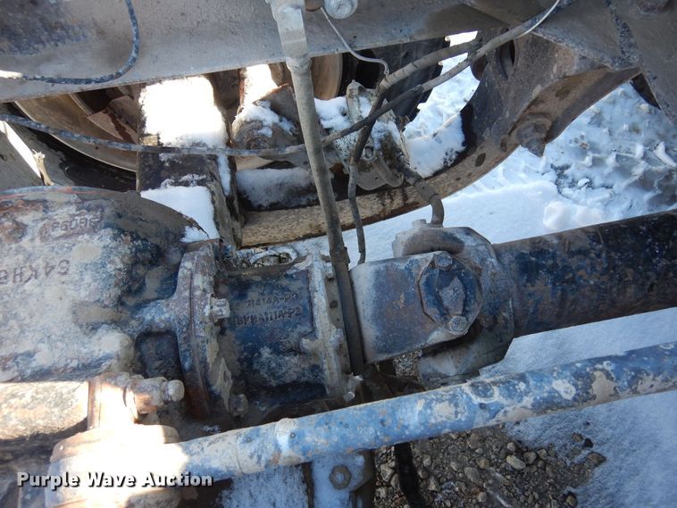 image for item DF8321 1990 Mack CH613  semi truck