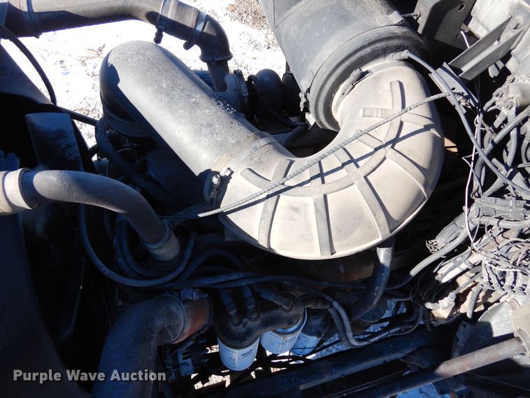 image for item DF8321 1990 Mack CH613  semi truck