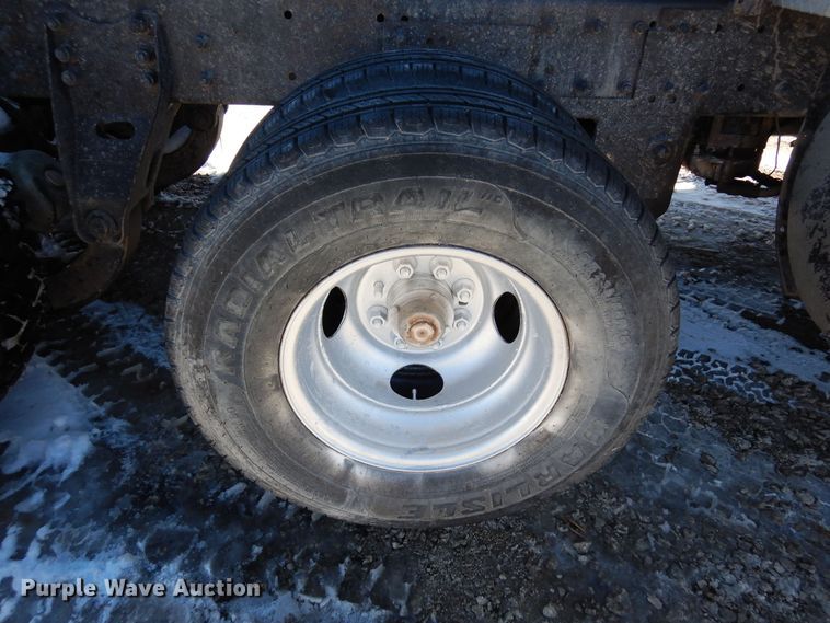 image for item DF8321 1990 Mack CH613  semi truck