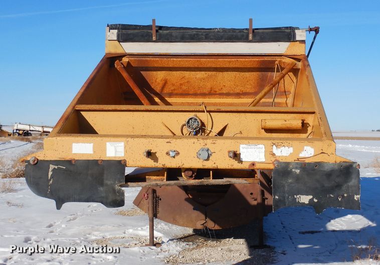 image for item DF8324 1986 Load King 1827  bottom dump trailer