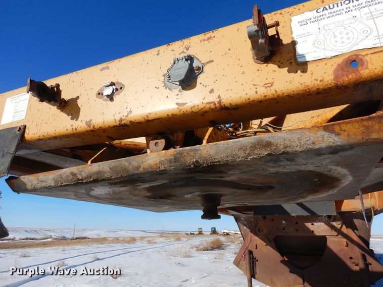 image for item DF8324 1986 Load King 1827  bottom dump trailer