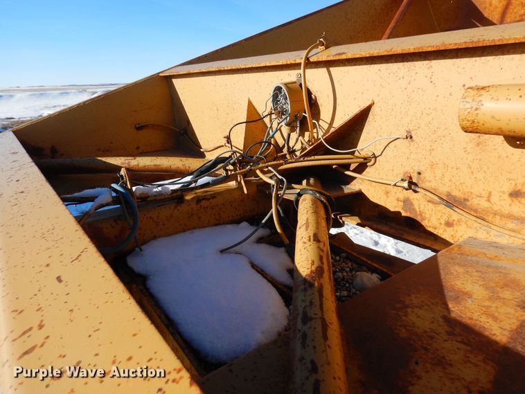 image for item DF8324 1986 Load King 1827  bottom dump trailer