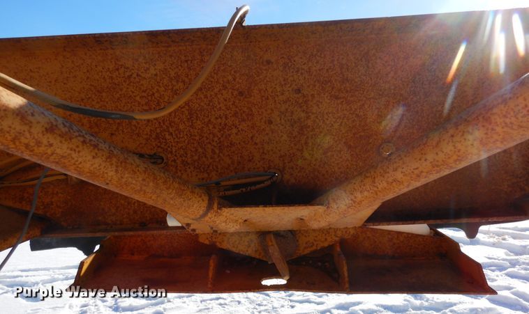 image for item DF8324 1986 Load King 1827  bottom dump trailer