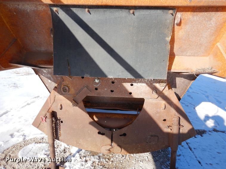 image for item DF8324 1986 Load King 1827  bottom dump trailer