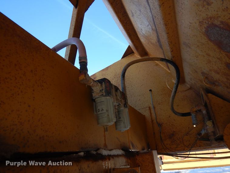 image for item DF8324 1986 Load King 1827  bottom dump trailer