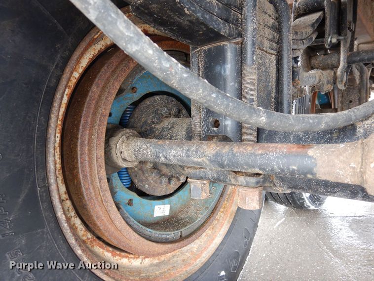 image for item DF8330 1972 Timpte TT103WTH  grain trailer