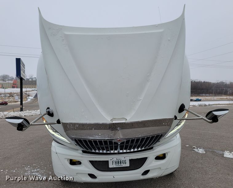 image for item DM8181 2015 International ProStar  semi truck