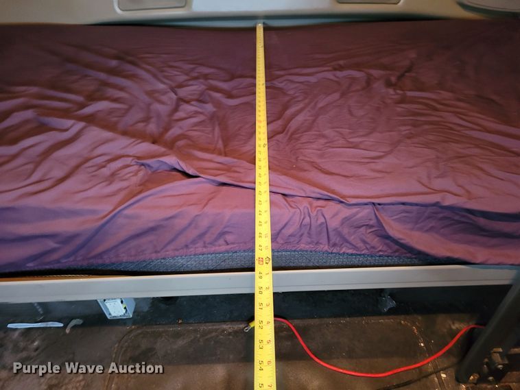 image for item DM8181 2015 International ProStar  semi truck