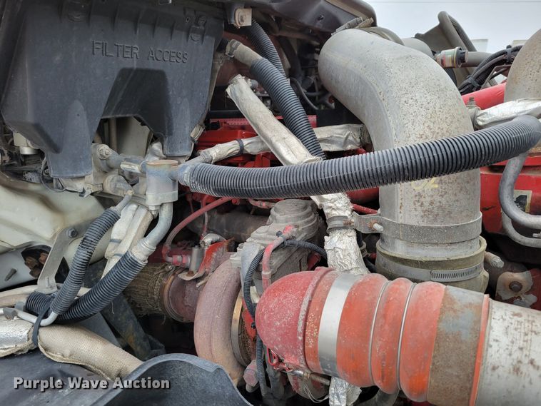 image for item DM8181 2015 International ProStar  semi truck