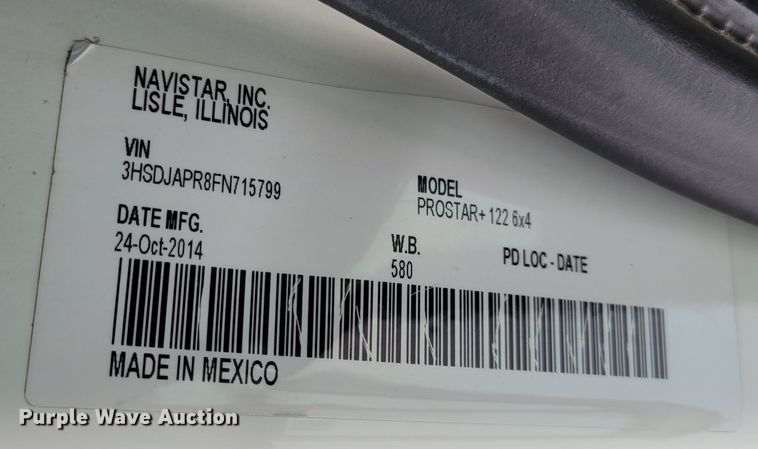 image for item DM8181 2015 International ProStar  semi truck