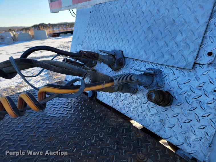 image for item DM8188 1999 Peterbilt 379  semi truck