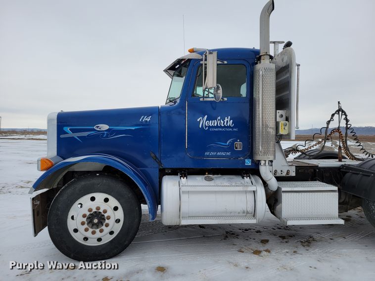 image for item DM8188 1999 Peterbilt 379  semi truck