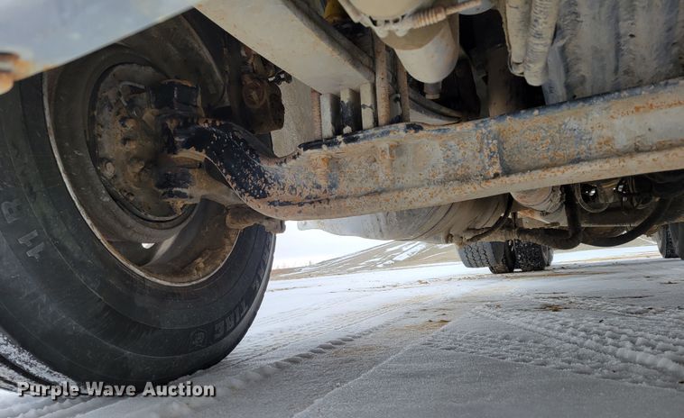 image for item DM8188 1999 Peterbilt 379  semi truck