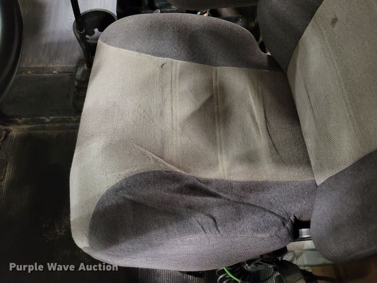 image for item DM8188 1999 Peterbilt 379  semi truck