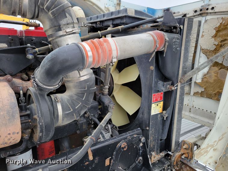 image for item DM8188 1999 Peterbilt 379  semi truck