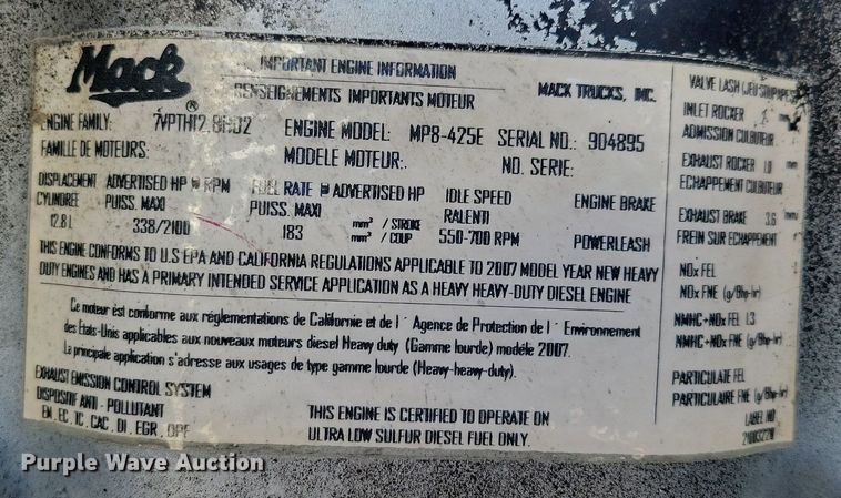 image for item DM8194 2008 Mack CXU613  semi truck