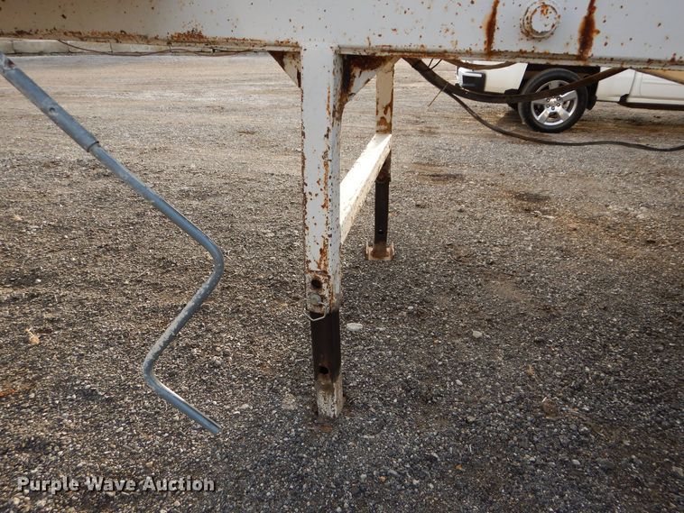 image for item DN5742 1998 Travis  end dump trailer