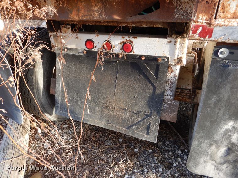 image for item DN5742 1998 Travis  end dump trailer