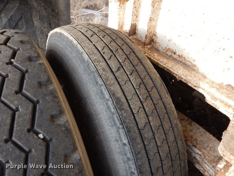 image for item DN5742 1998 Travis  end dump trailer