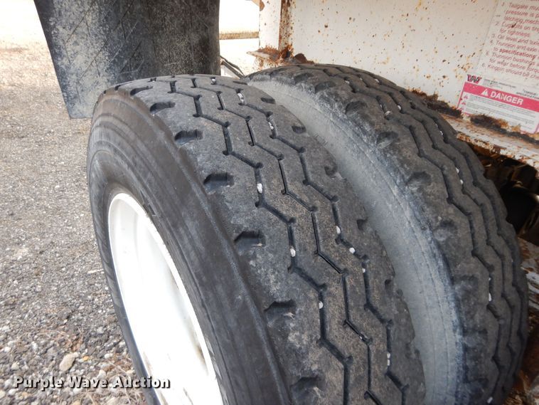 image for item DN5742 1998 Travis  end dump trailer