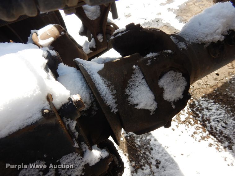 image for item DN6268 2005 International 9200i  semi truck