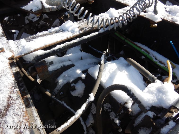 image for item DN6268 2005 International 9200i  semi truck