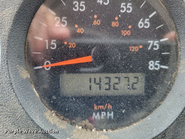 image for item DO3554 1998 Freightliner FL112  semi truck