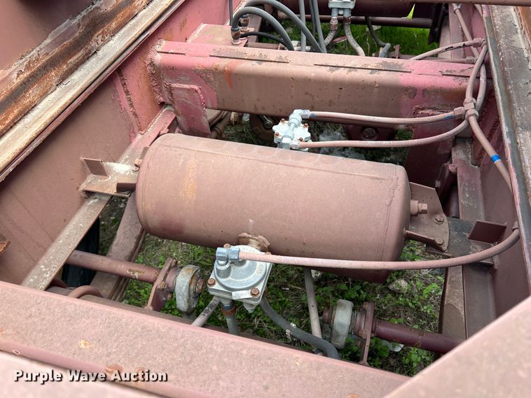 image for item DO8966 1990 Strick  container trailer