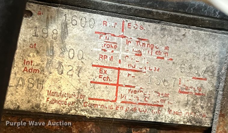 image for item DP0462 1993 International 9200  flatbed truck