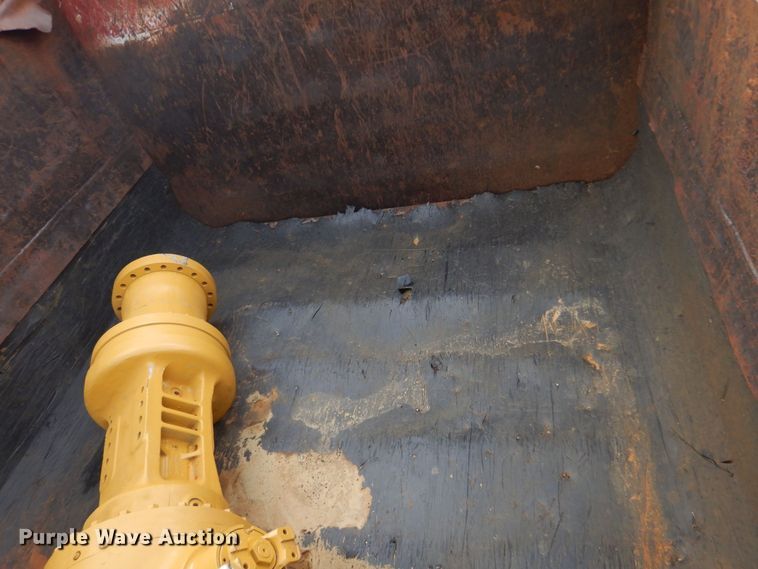 image for item DP8611 1999 Mack CH613  dump truck