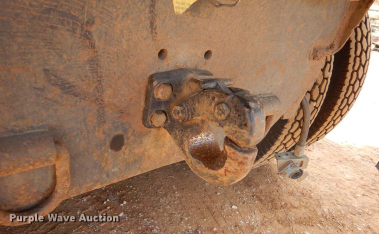 image for item DP8611 1999 Mack CH613  dump truck